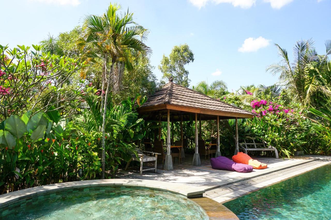 Ibludan Hotel เซงกีกี ภายนอก รูปภาพ